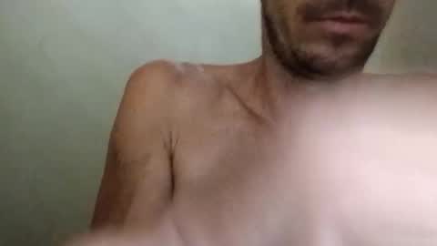 Snapshot of skippy2760 chatting on 11.18.25 skippy2760 online show from 11.18.25
