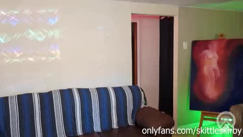 Skittles Kirby online show from 10.03.25