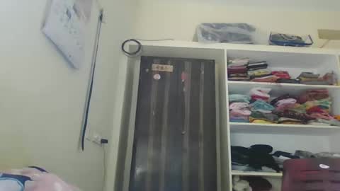 Indianslut1431 online show from 11.19.25