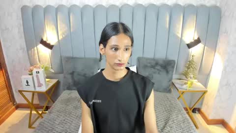 Snapshot of sky_fox_1 chatting on 12.22.24 STIVEN online show from 12.22.24