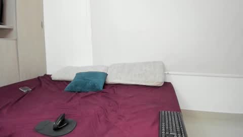 skyblowjob000 online show from 10.28.25