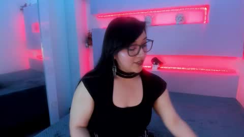 skye_bluee_ online show from 10.01.25