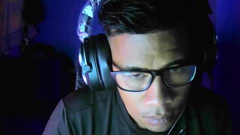 skyfall9875 online show from 09.14.25