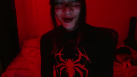 Snapshot of skykar chatting on 05.16.26 reep online show from 05.16.26