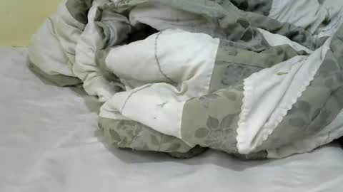 skylar2544 online show from 11.22.25