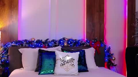 SkylarSpark online show from 12.20.25