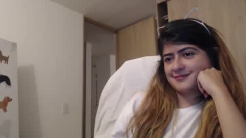 Snapshot of skyler1195 chatting on 01.28.25 Skyler online show from 01.28.25