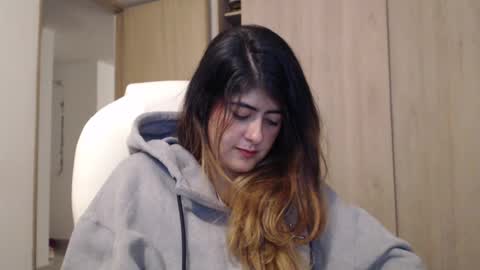 Snapshot of skyler1195 chatting on 02.16.25 Skyler online show from 02.16.25
