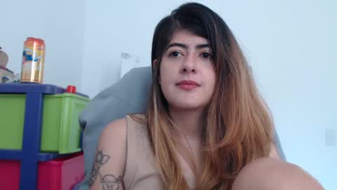 Snapshot of skyler1195 chatting on 02.19.25 Skyler online show from 02.19.25