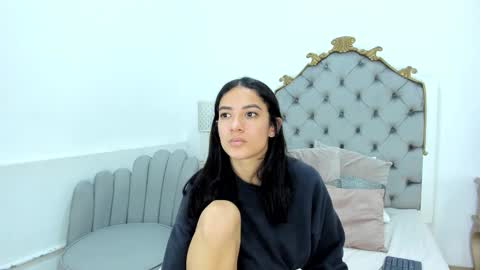 Skyler online show from 12.14.25