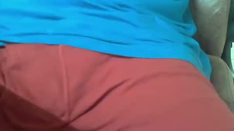 Snapshot of skypylot chatting on 09.30.25 ResqPylot2 online show from 09.30.25