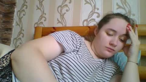 Snapshot of skyressie333 chatting on 02.15.26 skyressie333 online show from 02.15.26