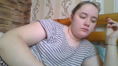 Snapshot of skyressie333 chatting on 02.17.26 skyressie333 online show from 02.17.26