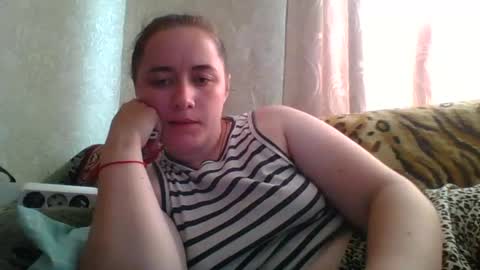 Snapshot of skyressie333 chatting on 06.21.26 skyressie333 online show from 06.21.26