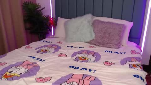 Snapshot of skytime96 chatting on 03.02.26 Sky online show from 03.02.26