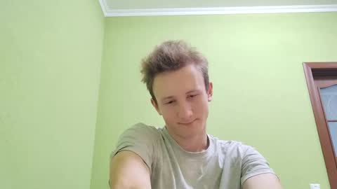 Snapshot of skyvolt9 chatting on 11.21.25 skyvolt9 online show from 11.21.25