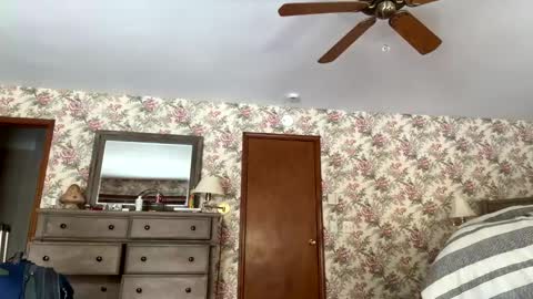 Sky Winters online show from 01.15.25