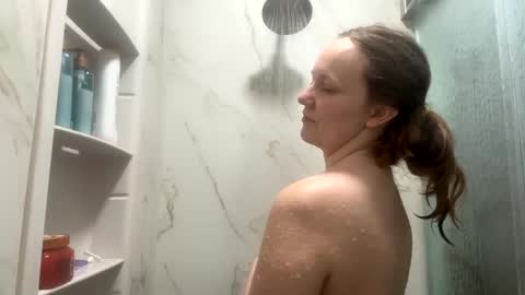 Sky Winters online show from 01.30.25