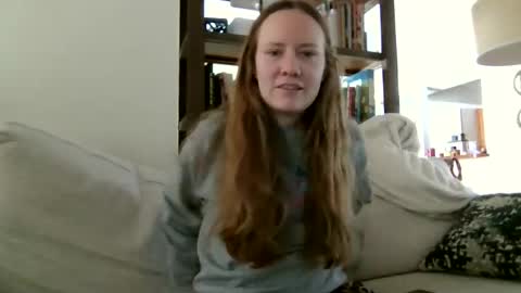 Sky Winters online show from 11.28.25