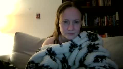 Snapshot of skywinters chatting on 05.09.26 Sky Winters online show from 05.09.26