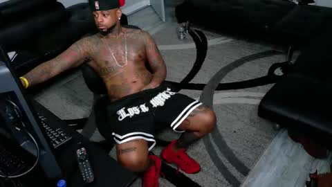 Snapshot of slangondemhoes chatting on 03.29.26 nasty twitter KASHCARTERATL online show from 03.29.26