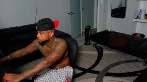 Snapshot of slangondemhoes chatting on 04.05.26 nasty twitter KASHCARTERATL online show from 04.05.26