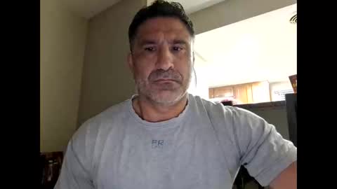 Snapshot of slappysamz chatting on 03.01.26 slappysamz online show from 03.01.26