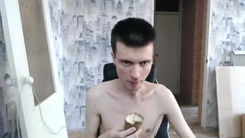 Snapshot of slavaxxx777 chatting on 08.03.26 Slava GAY. PVT OPEN. online show from 08.03.26