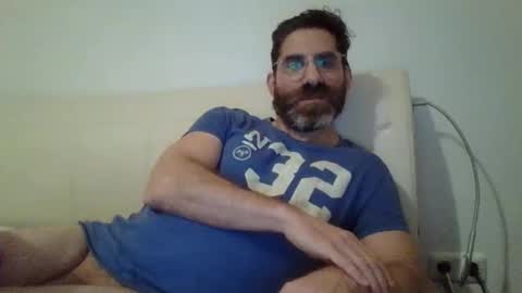 Snapshot of slavefuckfunhype chatting on 01.04.25 camboy online show from 01.04.25