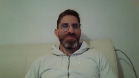 Snapshot of slavefuckfunhype chatting on 01.22.25 camboy online show from 01.22.25