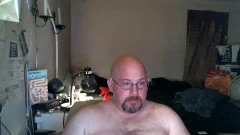 Snapshot of slavejim518 chatting on 04.25.26 slavejim online show from 04.25.26