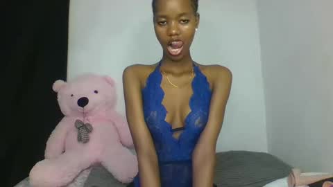 Snapshot of slaybby chatting on 02.02.26 Slaybby online show from 02.02.26