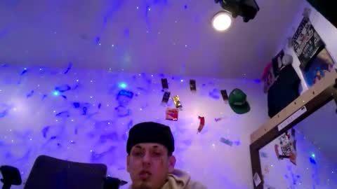 Snapshot of sleazyycarlit chatting on 11.12.25 Sleazyycarlitx online show from 11.12.25