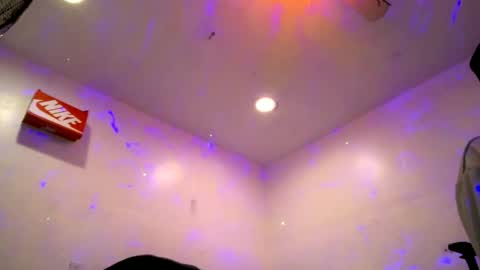 Snapshot of sleazyycarlit chatting on 11.17.25 Sleazyycarlitx online show from 11.17.25