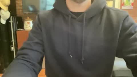 Snapshot of slickandeasy39 chatting on 12.19.24 slickandeasy39 online show from 12.19.24