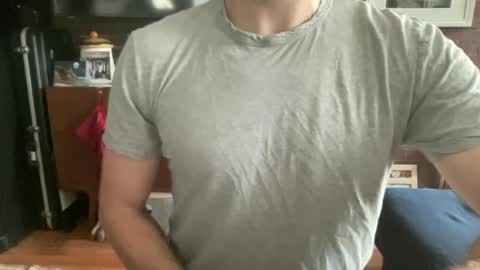 Snapshot of slickandeasy39 chatting on 12.27.24 slickandeasy39 online show from 12.27.24