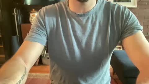 Snapshot of slickandeasy39 chatting on 12.31.24 slickandeasy39 online show from 12.31.24