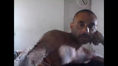 Snapshot of slickstre chatting on 05.27.26 slickstre online show from 05.27.26