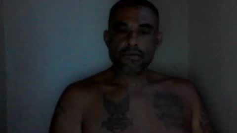 Snapshot of slickstre chatting on 06.18.26 slickstre online show from 06.18.26