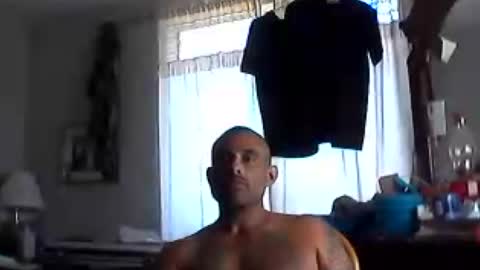 Snapshot of slickstre chatting on 06.29.26 slickstre online show from 06.29.26
