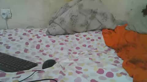 Snapshot of slim_girl3 chatting on 04.29.26 slim_girl3 online show from 04.29.26