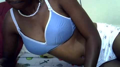 Snapshot of slim_kiteey chatting on 06.15.26 slim_kiteey online show from 06.15.26