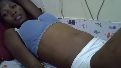 Snapshot of slim_kiteey chatting on 06.25.26 slim_kiteey online show from 06.25.26