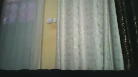 Snapshot of slim_petite_ebony chatting on 03.25.26 slim_petite_ebony online show from 03.25.26