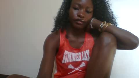 slimdiva online show from 10.26.25