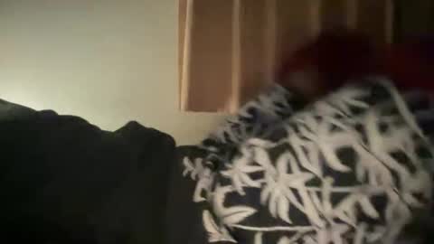 Snapshot of slimeasaurus chatting on 12.22.25 Daddy online show from 12.22.25