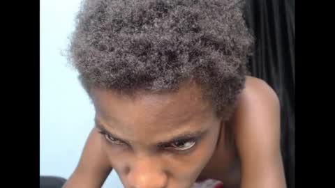 Snapshot of slimzyxdoll chatting on 02.22.25 slimzyxdoll online show from 02.22.25