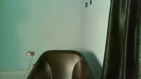 Snapshot of slimzyxdoll chatting on 09.11.25 slimzyxdoll online show from 09.11.25