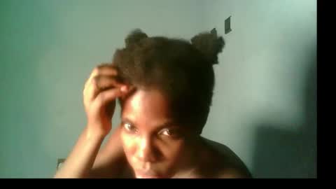 Snapshot of slimzyxdoll chatting on 09.23.25 slimzyxdoll online show from 09.23.25