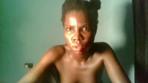 Snapshot of slimzyxdoll chatting on 09.26.25 slimzyxdoll online show from 09.26.25